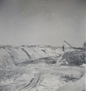 <b>Caption:</b>  Surface mine, dragline in distance.  Photographer: G. Cady<br><b>Credit:</b>  Illinois State Geological Survey<br><b>Date:</b>  6-25-1941<br><b>Library No.:</b>  2317 (M-1514)