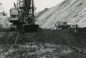 <b>Caption:</b>  Main Coalballs zone in Pit 14<br><b>Credit:</b>  Phillips Coal Ball Collection<br><b>Date:</b>  05/06/1972<br>