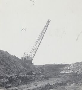 <b>Caption:</b>  Surface mine, dragline.  Photographer:  G. Cady<br><b>Credit:</b>  Illinois State Geological Survey<br><b>Date:</b>  circa 1941<br><b>Library No.:</b>  2462 (M-1659)